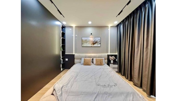 Đường Lý Thái Tổ Quận 10 Phường 9.