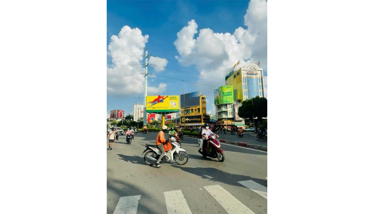 *Bán Nhà MTKD Ngay Vòng Xoay Lê Đại Hành- Âu Cơ Q11-4,7X19,4Tầng
Sổ Vuông Đẹp 25Tỷ