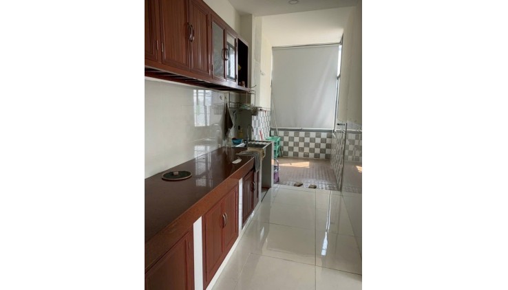 Cần bán căn hộ CC Nhiêu Lộc C, DT 75m2 Tân Quý, Tân Phú,  shr, chỉ 2.1 tỷ.