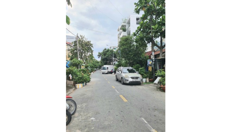 BÁN NHÀ MT ĐƯỜNG 21, P.TÂN QUY, Q.7, GIÁ 8,7 TỶ