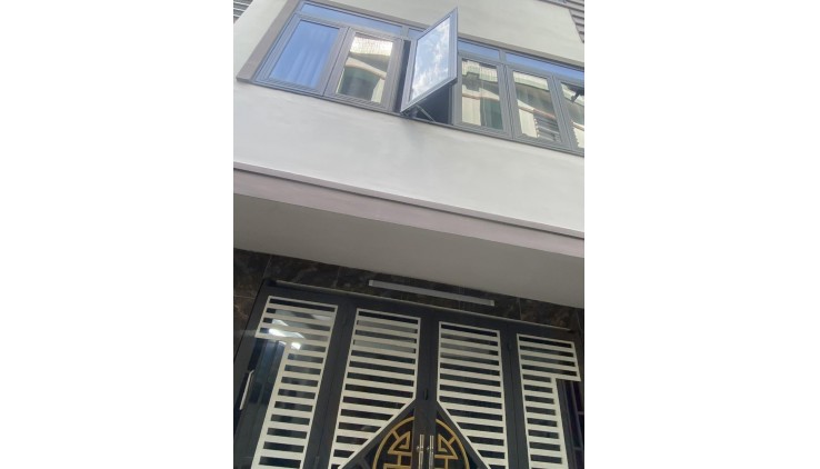 *Bán Nhà Gần BV An Bình –Trần Hưng Đạo HXH 4Tầng 4.3X12 Sổ nở Hậu
Nhỉnh 9Tỷ