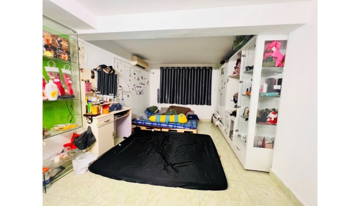 Cần bán  căn Shophouses CC Sơn Kỳ, DT 106m2 Sơn Kỳ, Tân Phú, shr,  4.95 tỷ.