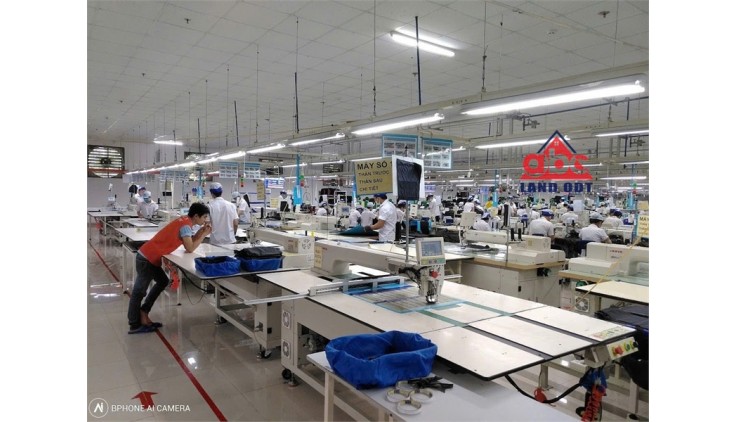 nhà xưởng sản xuất tại khu chế xuất, cho thuê ổn định lâu dài, thu hút ngành may mặc