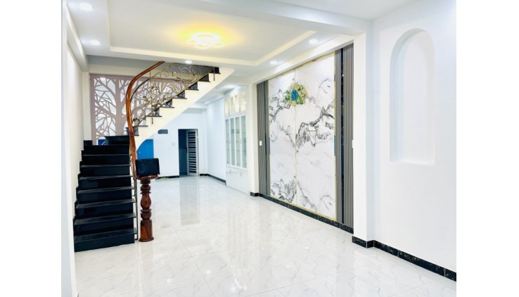 Bán Nhà Mặt Tiền Bà Điểm 4 , Bà Điểm, Hóc Môn, 62m2, Giá 4 tỷ 6  TL