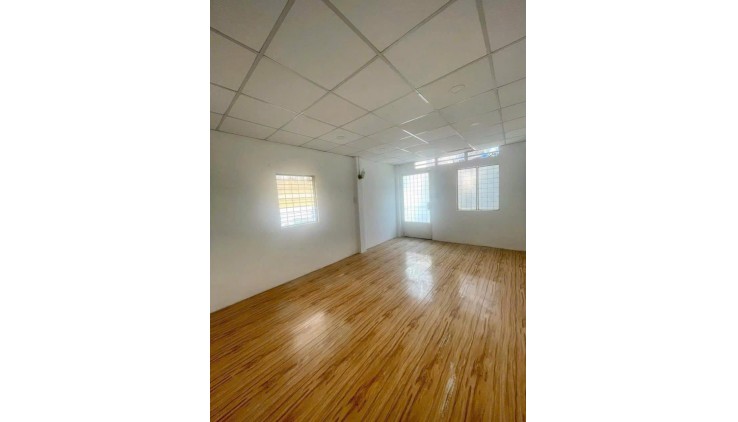 * Bán Nhà Sát Mặt Tiền Lý Thái Tổ-3Tầng BTCT 5x10 Khu Vip Quận 10- Nhỉnh 5 Tỷ