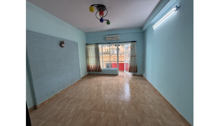 GẤP BÁN NHÀ 4 TẦNG - SỔ VUÔNG VỨC HOÀN CÔNG ĐẦY ĐỦ - CHỈ 4.9 TỶ