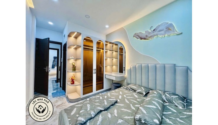 BÁN NHÀ 3 TẦNG, 4PN,ĐƯỜNG PHAN VĂN TRỊ P7 GÒ VẤP 42M2 CHỈ NHỈNH 5 TỶ
