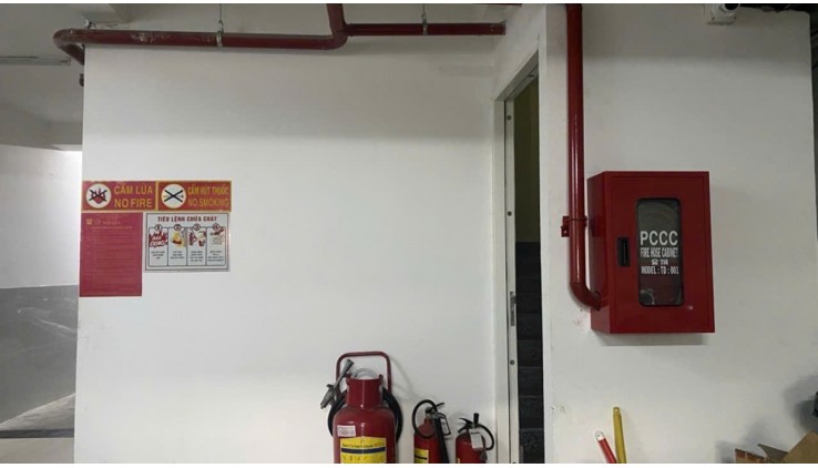 CĂN HỘ DỊCH VỤ ĐẸP TẠI Q.7, ĐƯỜNG LÂM VĂN BỀN, 77 P FULL NỘI THẤT - CÓ SẴN 450 TRIỆU/ THÁNG