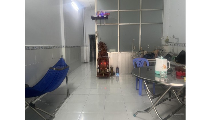 Cần bán gấp nhà 6x20m2 2T 4PN gần trường học, HXH cách 50m giá chỉ 5 tỷx