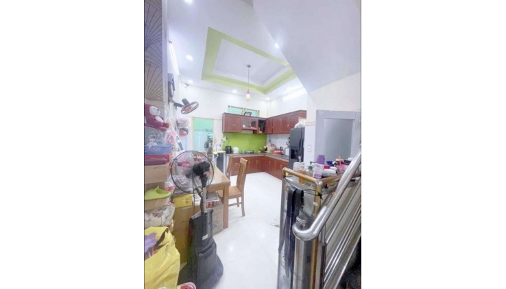 Bán nhà hxh sát mt Tân Kỳ Tân Quý 54m2-3tang , nở hậu , 3p ra Aeon Tân Phú - 6 tỷ nhỉnh 0932030061