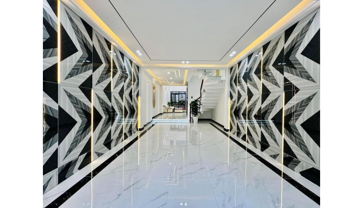 NHÀ ĐẸP THỦ ĐỨC - 105M2 - SÂN ĐỂ ÔTÔ 7 CHỖ - PHONG CÁCH HIỆN ĐẠI TRẺ TRUNG