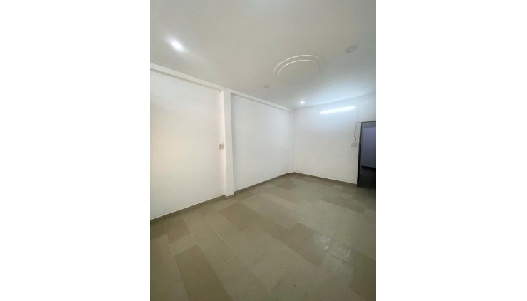 * Bán Nhà Sát Mặt Tiền Lý Thái Tổ-3Tầng BTCT 5x10 Khu Vip Quận 10- Nhỉnh 5 Tỷ