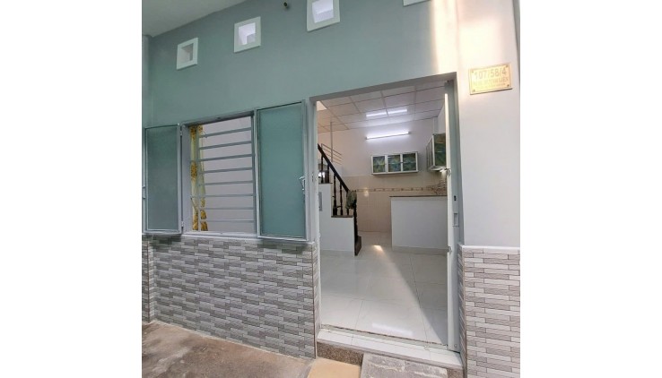 Bán nhà Ni Sư Huỳnh Liên, P10, Tân Bình, DT 19m2 - 4 x 5 - 2 tầng, Giá 2.1 tỷ TL.