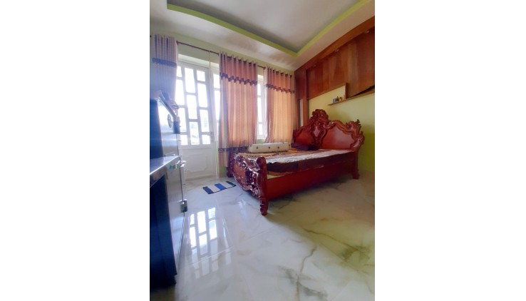 Bán nhà Phạm Thế Hiển, phường 5, Quận 8, 100m2 chỉ 8.2 tỷ