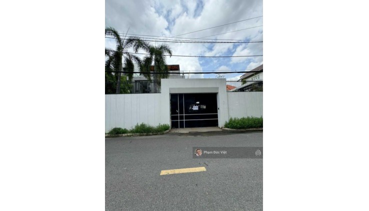 Siêu rẻ 345m2 nhà đất mặt tiền gần Chu Văn An, P26 bán 21 tỷ cần bán gấp 15x23m thông tin chính xác 100%