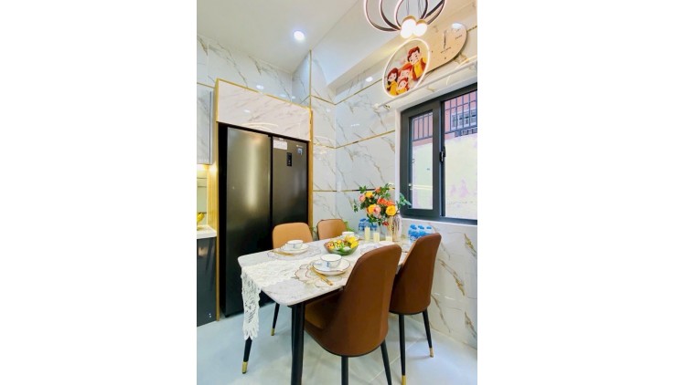 Nhà bán 20m ra Lê Quang Định P1 Gò Vấp TDTSD 70m 2tầng 4tỷ75, Nở hậu