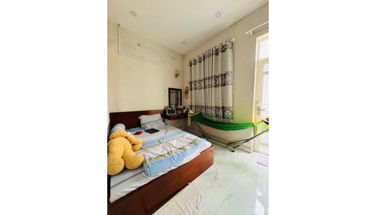 Bán nhà 50m ra MT đường số 27 P6 Gò vấp 2tầng 35m 3tỷ55 TL, Hoàn công