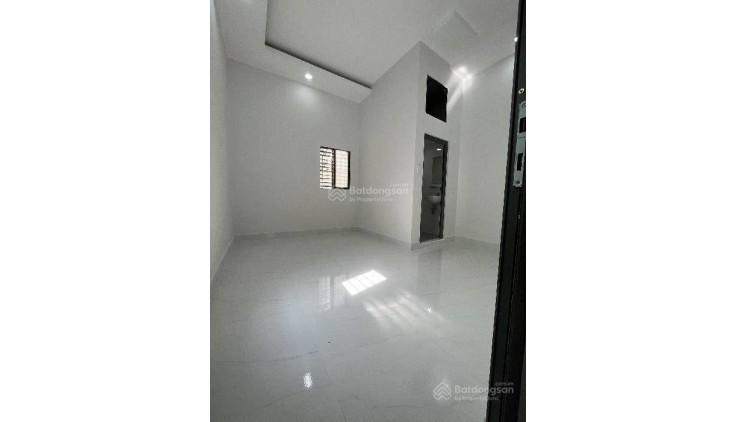 Bán nhà HXH Nguyễn Đỗ Cung 61m2 2T 2PN gần trường ĐH, Chợ giá chỉ 5 tỷxx