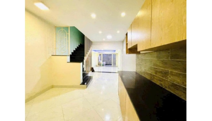 N53 - 4 -  Nhà Bán Ngay XVNT ngay Nguyễn Cửu Vân - 50m2 - Hẻm Thông , GIÁP Q1- 5 tỷ 6