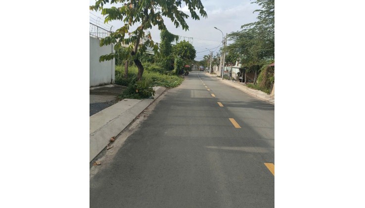 2602m2 có 26,5 tỷ MT Nguyễn Thị Điệp Hóc Môn TP.HCM