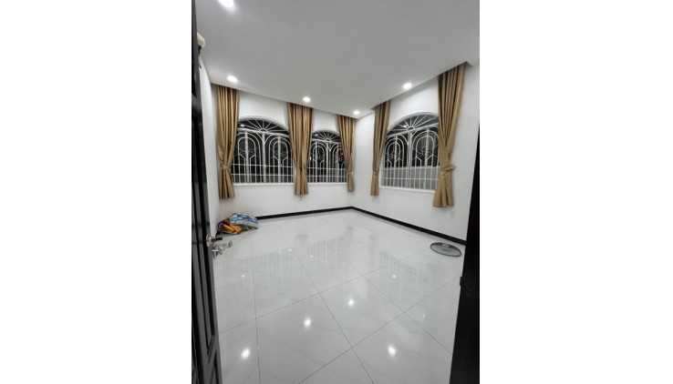 Chínhchủ,Bán Biệtthự sân10 XH 7chỗ  QuangTrung P11 Gòvấp (14x16)17tỷ7