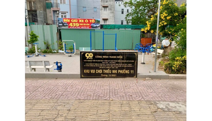 Bán đất tại mặt tiền đường Phan Văn Trị, Phường 11, Quận Bình Thạnh, Tp HCM, giá là 180 triệu/m²