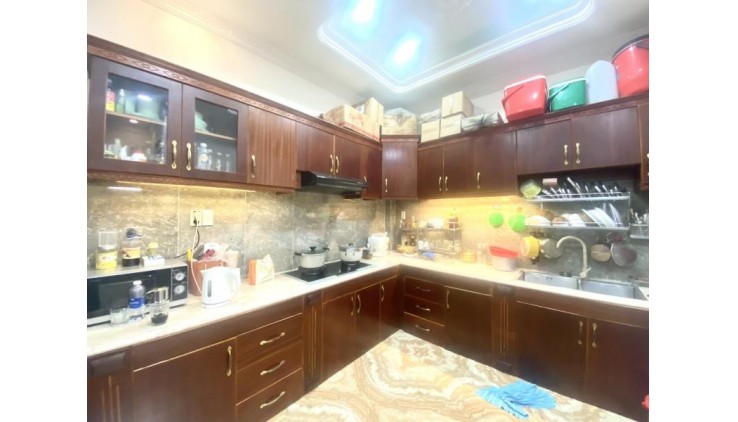 CẦN BÁN LÔ GÓC 2 MẶT THOÁNG, 3 TẦNG, HẺM NHỰA XE HƠI THÔNG. DT 120M2 CHỈ NHỈNH 12 TỶ.