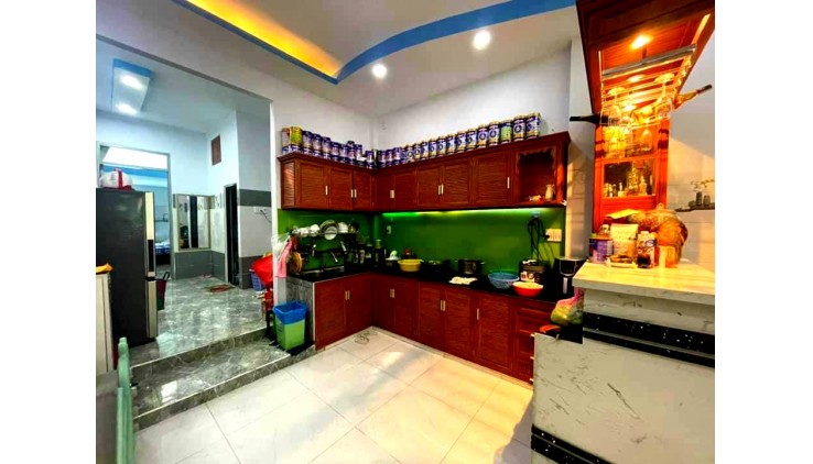 Bán nhà mặt tiền đường xe hơi đường số 53 phường Tân Quy quận 7 shr dt 75,6m2 giá 12,9 tỷ tl