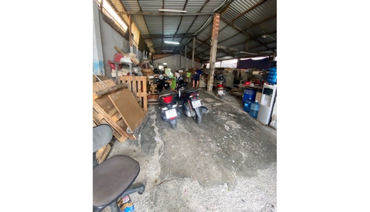 Xưởng 1119m2 có 27,5 tỷ Bùi Công Trừng Hóc Môn Hồ Chí Minh