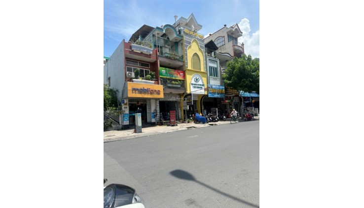 Bán nhà mặt tiền kinh doanh đường Tân Sơn Nhì, giá chỉ 14tỷ thương lượng