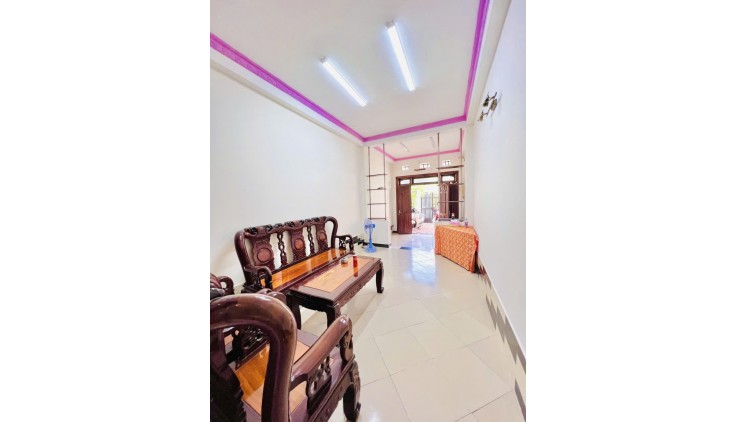 Bán nhà HXH Lương Văn Can, phường 15, Quận 8, 67m2, 3 tầng chỉ 4.5 tỷ