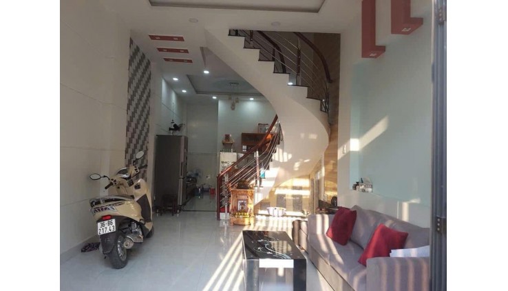 Bán nhà Nguyễn Xiển Trường Thạnh Quận 9 ,HXH, 54m2*3 tầng, Gía chỉ 4.4 tỷ TL