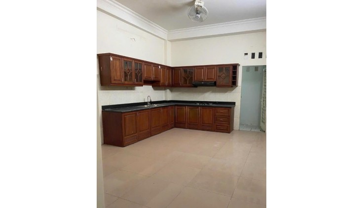 Cho thuê nhà Nguyễn Đình Khơi 8 phòng ngủ 35tr