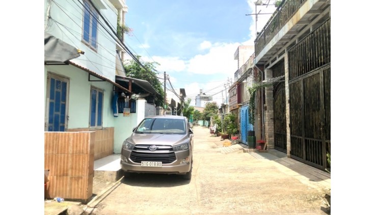 Bán đất Bưng Ông Thoàn, Phú Hữu, Quận 9, HXH, 204m2 giá chỉ 9.5 tỷ TL