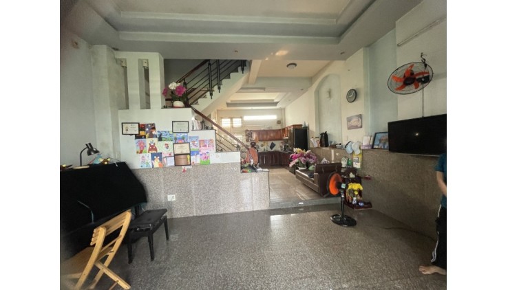 NHÀ 4 TẦNG 72M2, ĐƯỜNG 27, HIỆP BÌNH CHÁNH THỦ ĐỨC, 7.8Tỷ.
