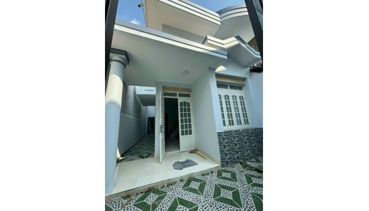 Bán nhà đường Bà Giang, Linh Xuân, Thủ Đức 90m2* 2 tầng, Gía chỉ 4.5 Tỷ TL