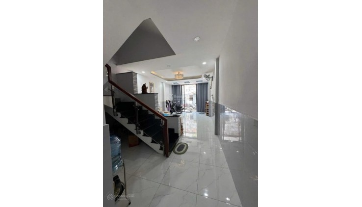 Bán nhà HXH  thông LêTrọngTấn, Q,TP 3T, 44m2, gần chợ, trường học chỉ 5 tỷx