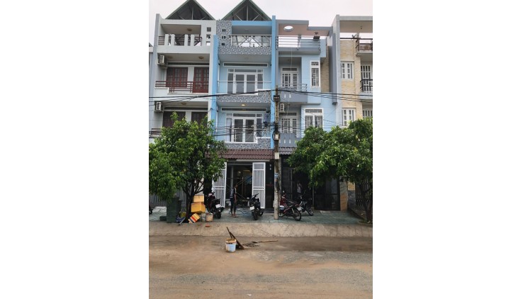 Bán nhà mặt tiền Phạm Thế Hiển, phường 7, Quận 8, 88m2 chỉ 8.5 tỷ