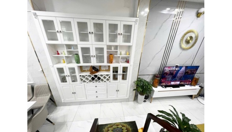 Bán nhà 122 Đường số 1 - HXH đỗ cửa - Đúc 4 Tầng - 4PN