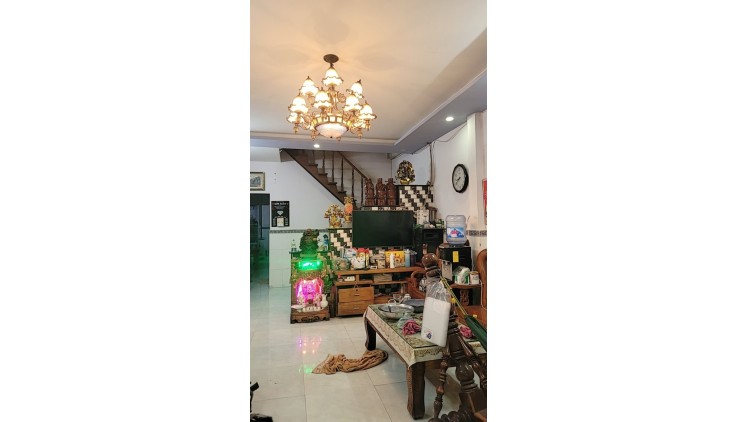 Bán nhà Nguyễn Ngọc Nhựt - Hẻm xe hơi - (4.5x20)m - Đúc 2 Lầu