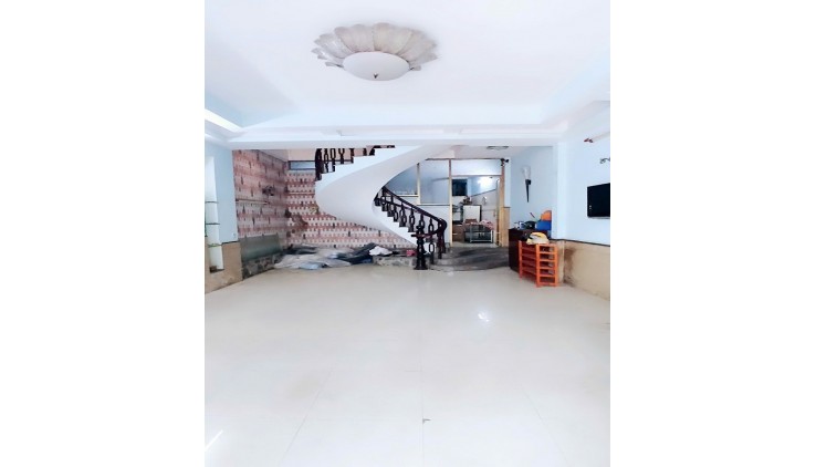 Bán nhà HXH thông. Kinh doanh, Thiên Phước, P9, Tân Bình, 400m2, 4 tầng, ngang 16m