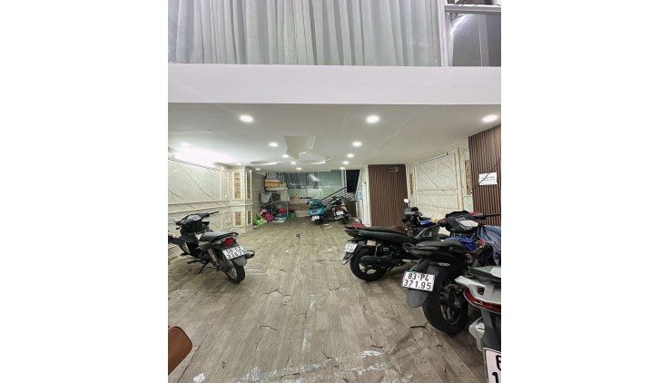 Bán CHDV HXH Trường Chinh, P12, Tân Bình, 70m2, 5 tầng, chỉ nhỉnh 8 tỷ