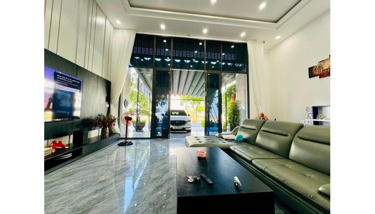 ***Bán nhà phường 13 Tân Bình, Trần Văn Dư (6*24) 8 tầng, TN 1 tỷ/năm