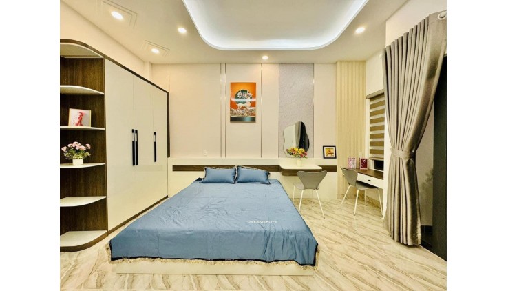 **Bán nhà góc 2MT Đồng Xoài, phường 13 Tân Bình; 5*24; 3 lầu; 179tr/m2