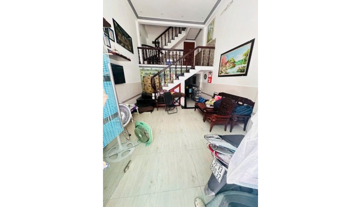 Bán nhà hẻm 58 Thống Nhất - Cách xe hơi 30m - (4.1 x 12.8)m - Đúc 3 Tầng