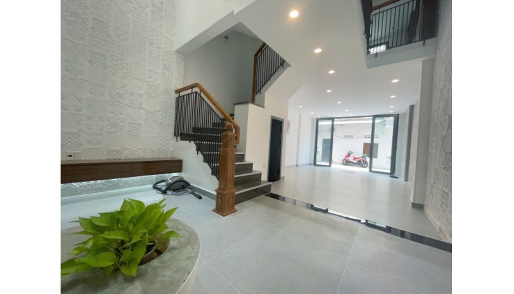 Bán nhà 435 Thống Nhất - HXH 7 Chỗ - (4.5 x 12.5)m - 5 Tầng