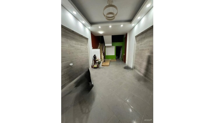 Chính chủ bán nhà Hoa Lan P2 Phú Nhuận DT: 4.5*18m - 5 tầng nhà mới thang máy, HĐT: 70tr giá 22 tỷ