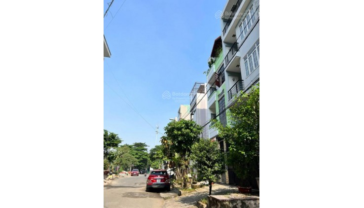 Bán nhà Bùi Đình Túy 6 tầng - DT: 13*25m - 2 mặt tiền có 52 phòng CHDV cho thuê 320tr/th - giá 37tỷ