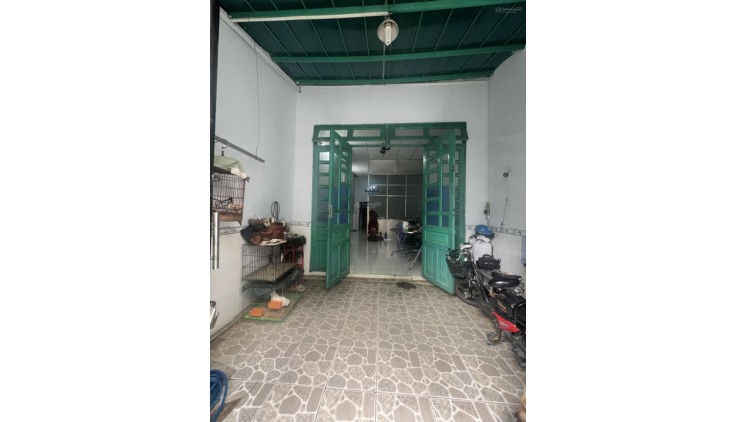 Cần bán gấp nhà 6x20m2 2T 4PN gần trường học, HXH cách 50m giá chỉ 5 tỷx