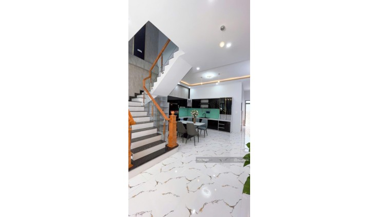 Bán nhà HXH Tân Sơn Nhì Q.TQ 56m2, 3PN, 3WC, gần Trường Chinh giá chỉ 5 tỷx